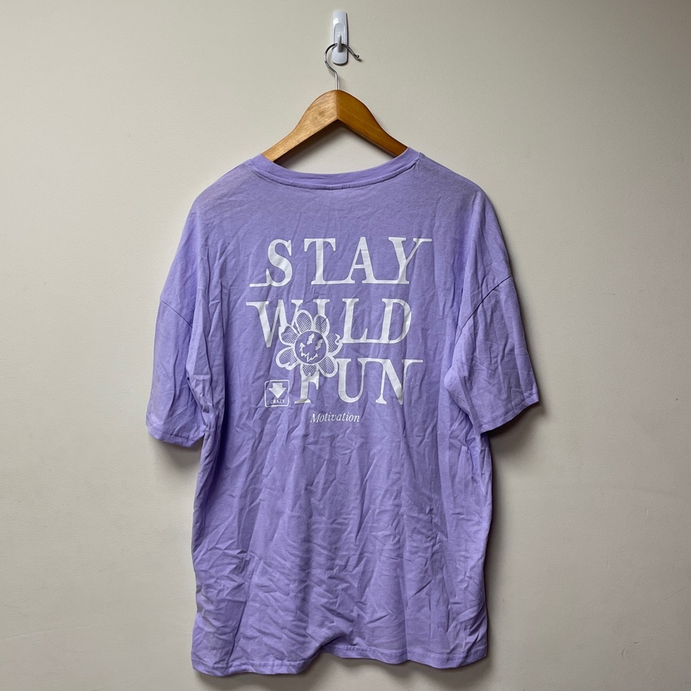 PacSun Shirt Mens Large Purple Short Sleeve Tee Lightweight Stretch Graphic - Picture 2 of 3